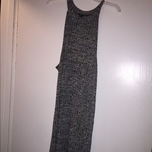 Sleevless bodycon dress